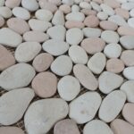 Plaque de Galets - rose et blanc - rond