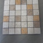 Mosaïque en travertin 4.8x4.8x1cm -Mixte colore- 1er choix