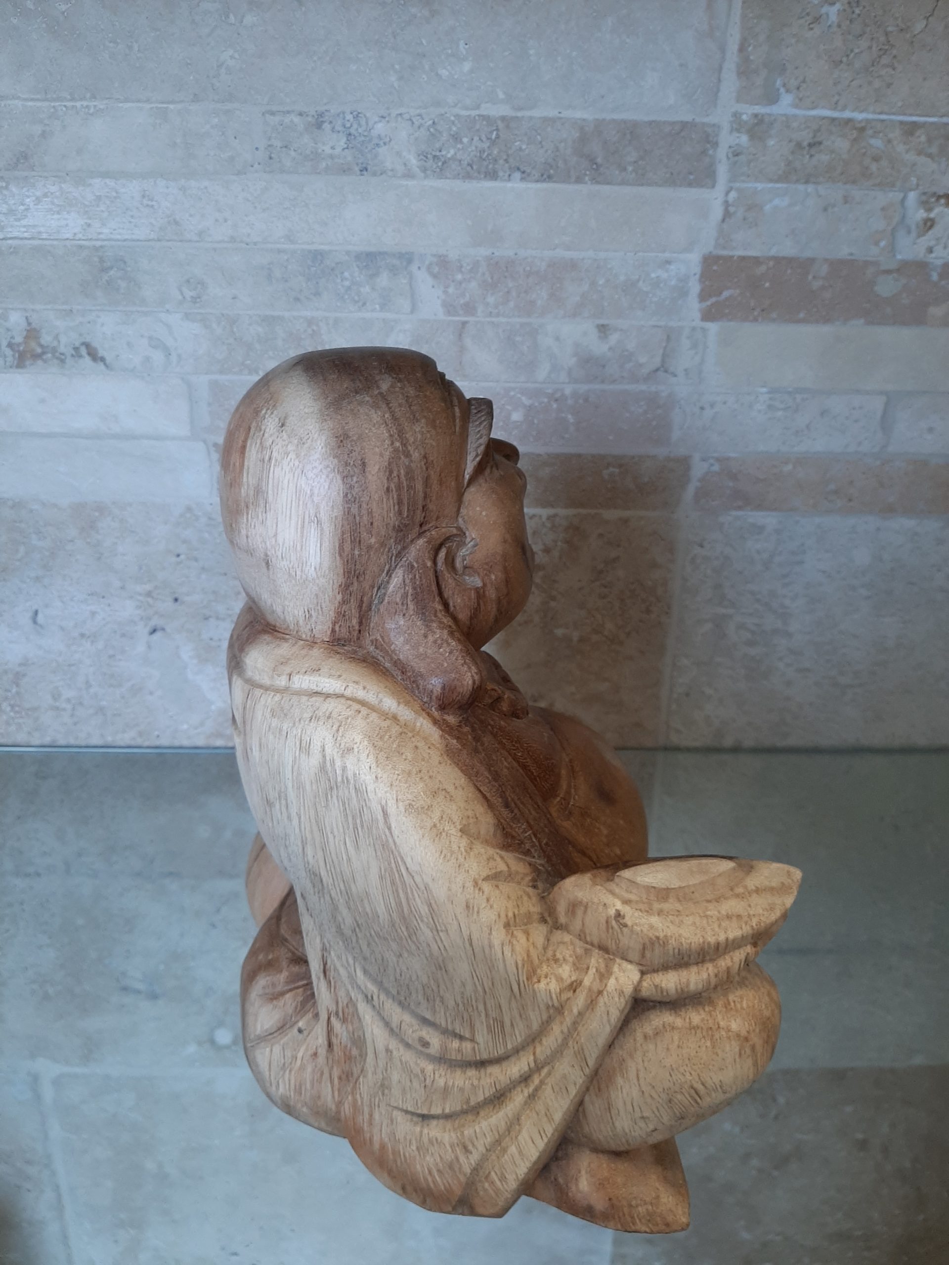 Bouddha rieur avec enfant en bois de suar - H: 61 cm