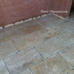 Margelle travertin vieilli 40.6x61x3cm 1er choix mixte beige Pierre Discount