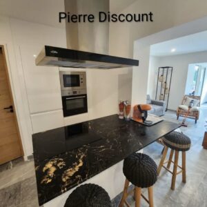 Plan de Travail en Quartzite Titanium Velours 2cm